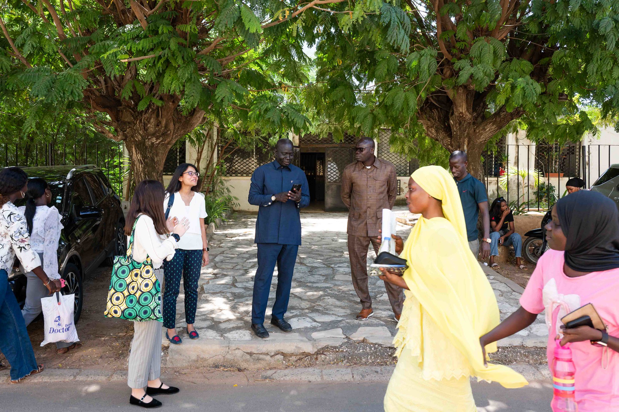 Outside the Physics department at Université Cheikh Anta Diop, Dakar, Senegal. (Photo: G.Ortolani/TWAS).