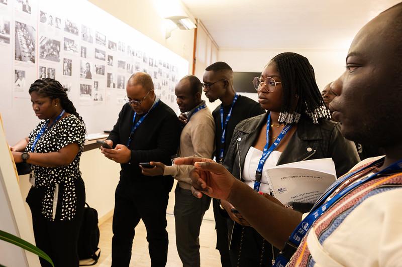 Participants engaging in group discussions. (Photo: G. Ortolani/TWAS)