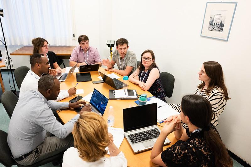 A breakout group during the 10th AAAS-TWAS Course on Science Diplomacy.