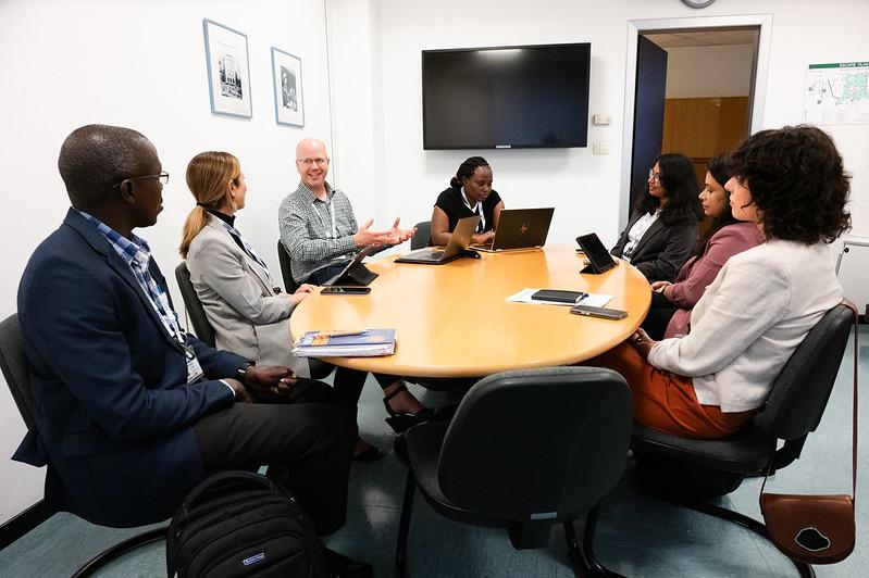 Group discussions (from left): Anywar Godwin, Lecturer, Makerere University, Uganda; Marianela Rodriguez, Researcher INTA-CONICET, Argentina; James Hammond, Professor of Geophysics, Birkbeck, University of London, United Kingdom; Immaculate Nakamya, Acting Head, Science and Technology Policy Analysis and Development Unit, Uganda National Council for Science and Technology, Uganda; Sneha Sinha, Consultant, Research Information and System for Developing Countries, New Delhi, India; Nidhi Singh, Scientist, Ind