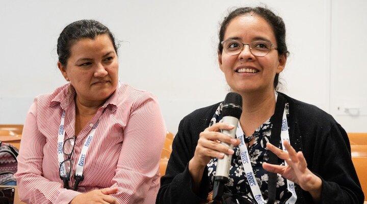 María Eugenia Cabrera Catalán (right)